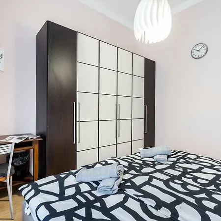 Apartment Bpr King Prime With A/c